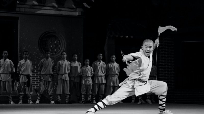 Transforme sua prática de artes marciais com a arma do San Tien Kuan Wushu